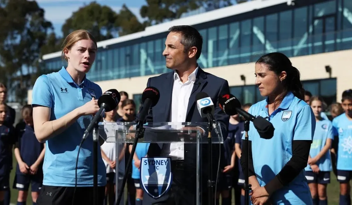 giam-doc-dieu-hanh-cua-sydney-fc-la-ai-0