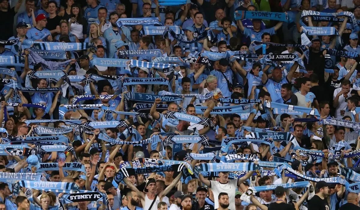 sydney-fc-co-bao-nhieu-nguoi-ham-mo-0